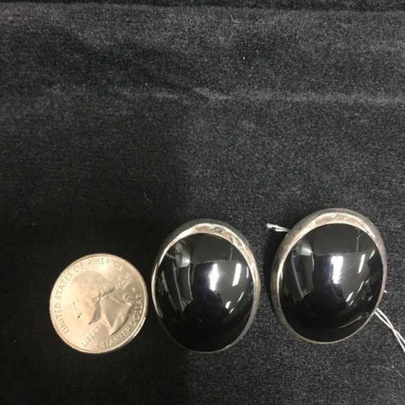 Mexican MODERN Oval, Onyx, and SS Earrings - Picture 2 of 3